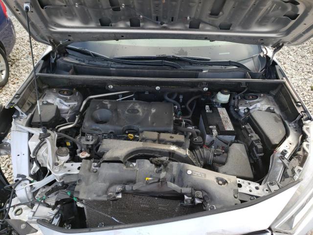 Photo 12 from auction – 2019 TOYOTA RAV4 XLE with VIN JTMP1RFV4KD005958