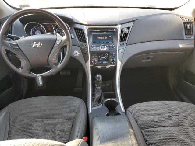 Photo 8 from auction – 2011 HYUNDAI SONATA SE with VIN 5NPEC4AB1BH318185