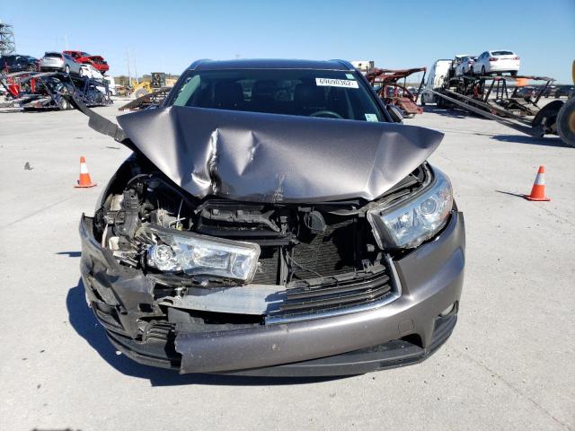 Photo 5 from auction – 2016 TOYOTA HIGHLANDER with VIN 5TDKKRFH3GS500181