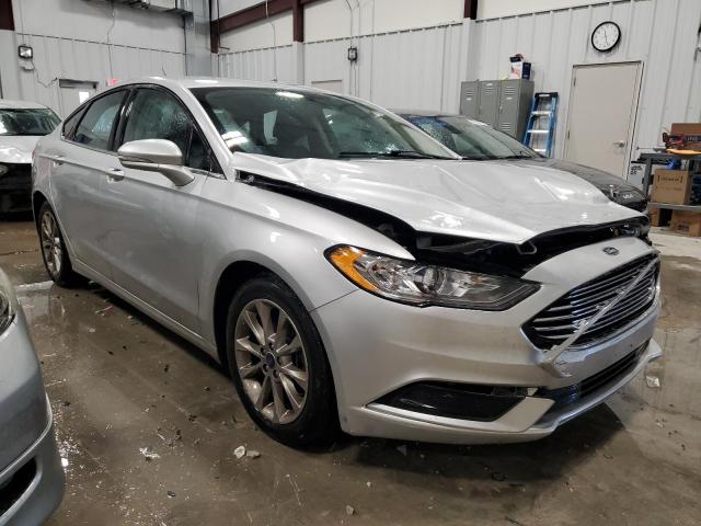 Photo 4 from auction – 2017 FORD FUSION SE with VIN 3FA6P0HD2HR322878