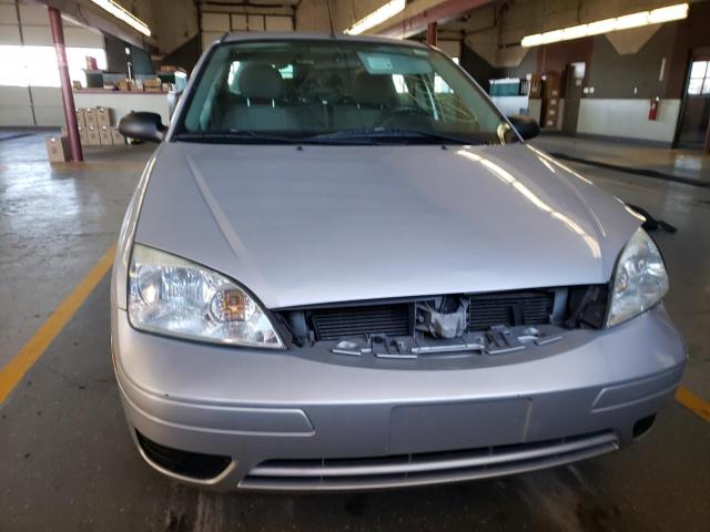 Photo 5 from auction – 2007 FORD FOCUS ZX4 with VIN 1FAFP34N97W224099