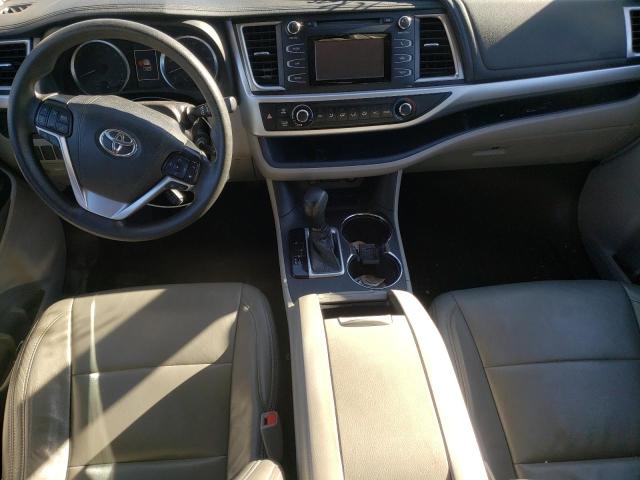 Photo 8 from auction – 2018 TOYOTA HIGHLANDER with VIN 5TDZZRFH9JS252942