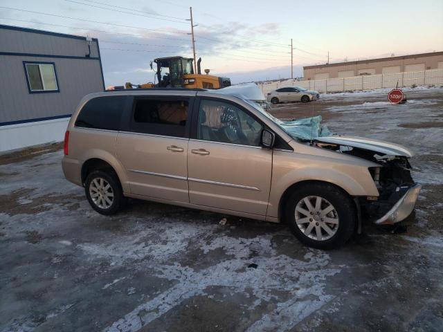 Photo 4 from auction – 2016 CHRYSLER TOWN & COU with VIN 2C4RC1BG2GR281409