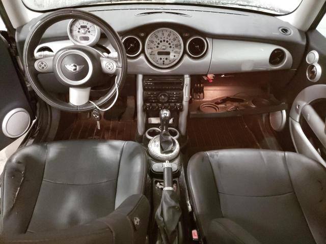 Photo 8 from auction – 2005 MINI COOPER with VIN WMWRC33465TJ67609