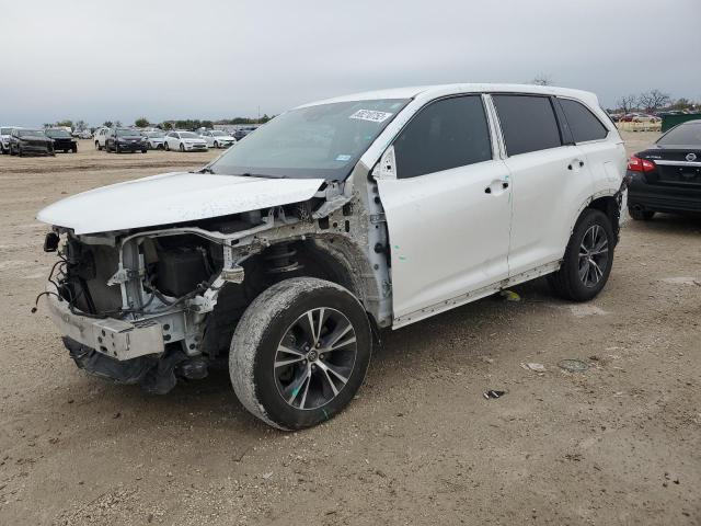 TOYOTA HIGHLANDER 2019 with VIN 5TDZARFH0KS053285 - Photo from auction