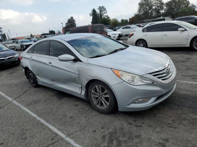 Photo 4 from auction – 2013 HYUNDAI SONATA GLS with VIN 5NPEB4AC9DH760680