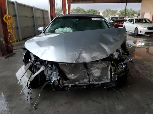 Photo 5 from auction – 2017 TOYOTA CAMRY LE with VIN 4T1BF1FK3HU770540