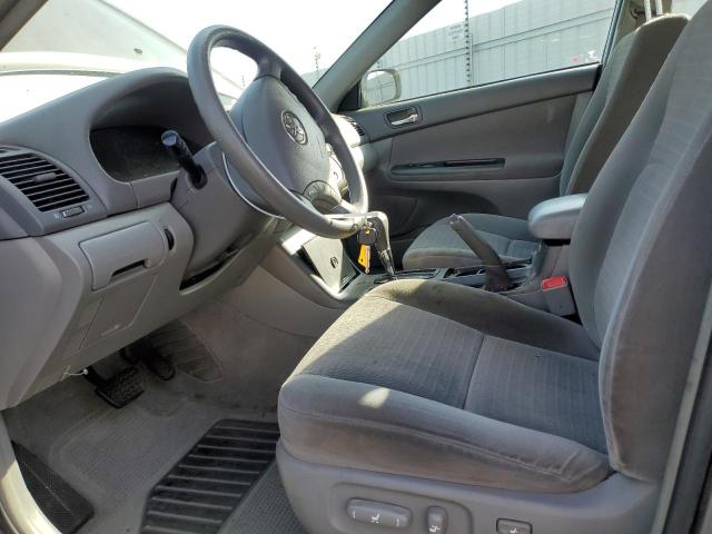 Photo 7 from auction – 2005 TOYOTA CAMRY LE with VIN 4T1BF30K05U591839