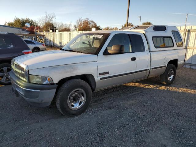 Photo 1 from auction – 1998 DODGE RAM 2500 with VIN 1B7KC2367WJ144806