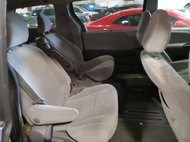 Photo 11 from auction – 2017 TOYOTA SIENNA LE with VIN 5TDKZ3DC0HS883787
