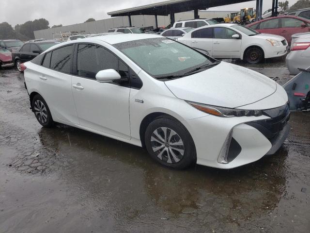 Photo 4 from auction – 2021 TOYOTA PRIUS PRIM with VIN JTDKAMFP7M3186805