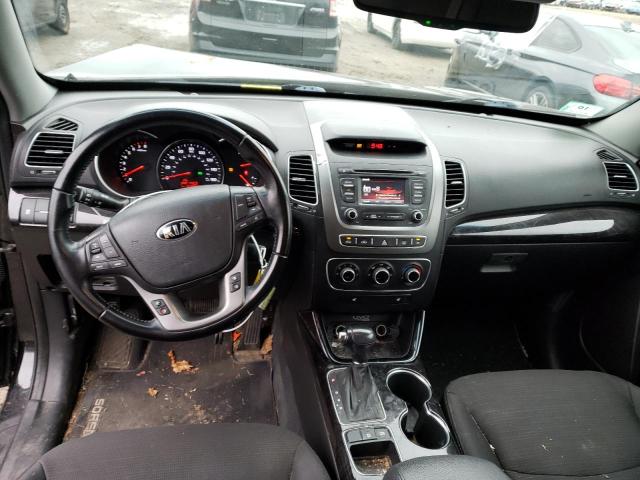 Photo 8 from auction – 2015 KIA SORENTO LX with VIN 5XYKTDA64FG554641