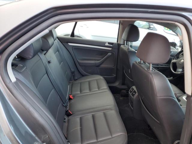 Photo 10 from auction – 2008 VOLKSWAGEN JETTA WOLF with VIN 3VWRA71K98M183076