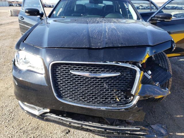 Photo 11 from auction – 2015 CHRYSLER 300 LIMITE with VIN 2C3CCARG5FH894354