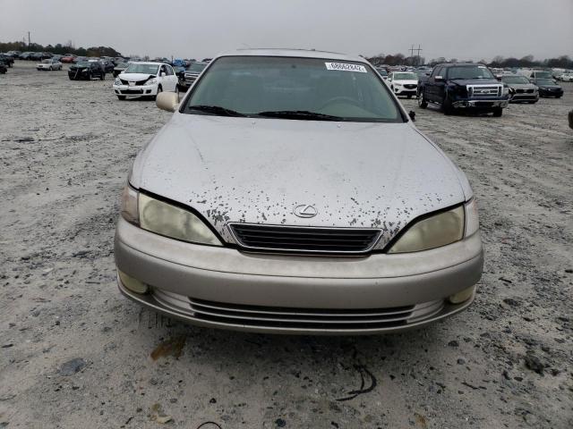 Photo 5 from auction – 1998 LEXUS ES300 with VIN JT8BF28G5W5050469