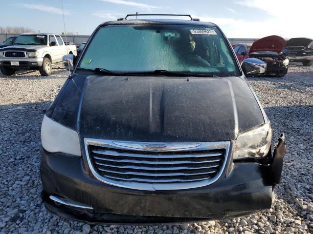 Photo 5 from auction – 2016 CHRYSLER TOWN & COU with VIN 2C4RC1GG4GR132850