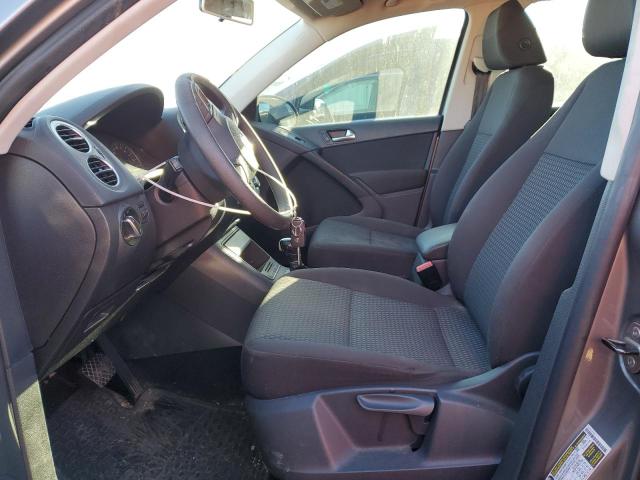 Photo 7 from auction – 2011 VOLKSWAGEN TIGUAN S with VIN WVGAV7AX9BW502012
