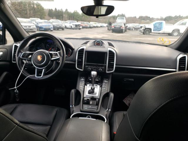 Photo 8 from auction – 2016 PORSCHE CAYENNE with VIN WP1AA2A23GLA04032