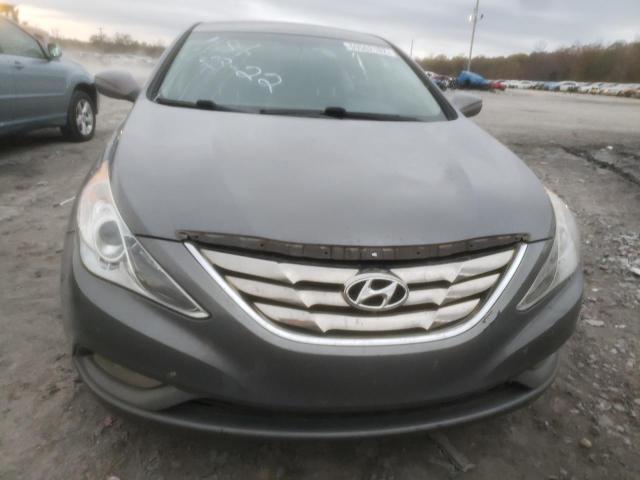 Photo 5 from auction – 2012 HYUNDAI SONATA 4D with VIN 5NPEC4AC1CH428440