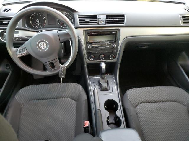 Photo 8 from auction – 2014 VOLKSWAGEN PASSAT S with VIN 1VWAP7A30EC012010