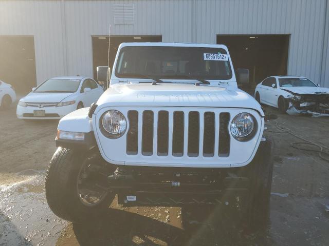 Photo 5 from auction – 2020 JEEP GLADIATOR with VIN 1C6HJTAG0LL214574