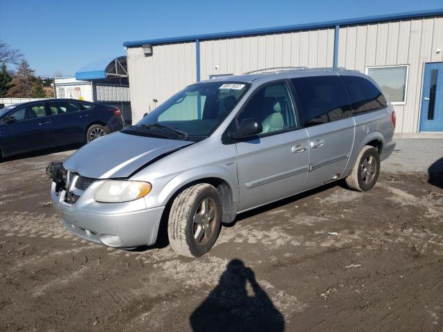 DODGE GRAND CARA 2004 with VIN 2D4GP44L34R556405 - Photo from auction