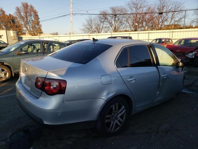 Photo 3 from auction – 2010 VOLKSWAGEN JETTA SE with VIN 3VWRZ7AJ5AM030331