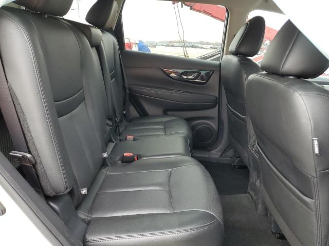 Photo 11 from auction – 2018 NISSAN ROGUE S with VIN 5N1AT2MT0JC807917