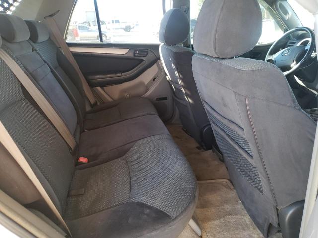 Photo 11 from auction – 2005 TOYOTA 4RUNNER SR with VIN JTEBU14R750057116