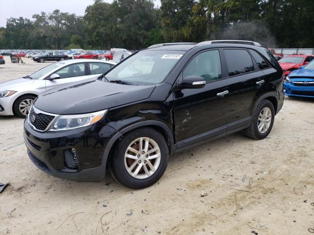 KIA SORENTO LX 2015 with VIN 5XYKT3A61FG575425 - Photo from auction