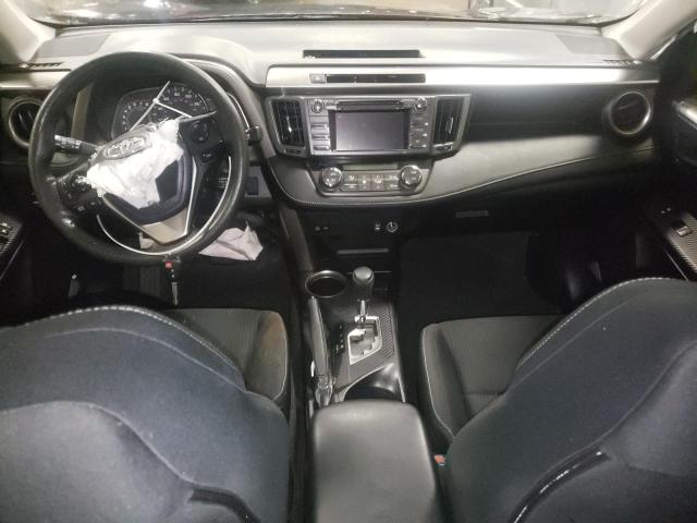 Photo 8 from auction – 2015 TOYOTA RAV4 XLE with VIN JTMRFREV0FD136807
