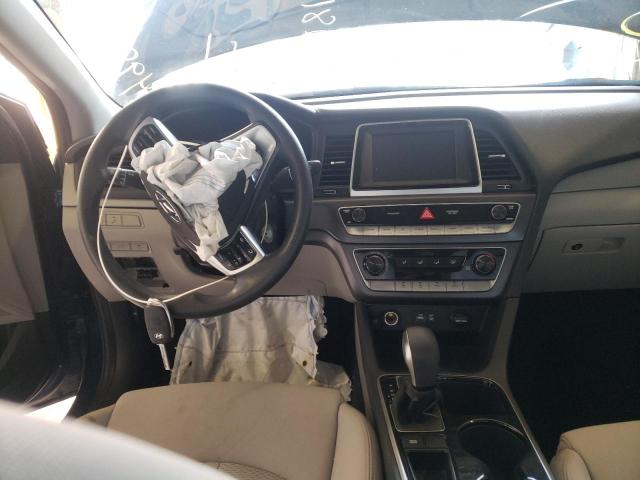 Photo 8 from auction – 2019 HYUNDAI SONATA SE with VIN 5NPE24AF0KH749848