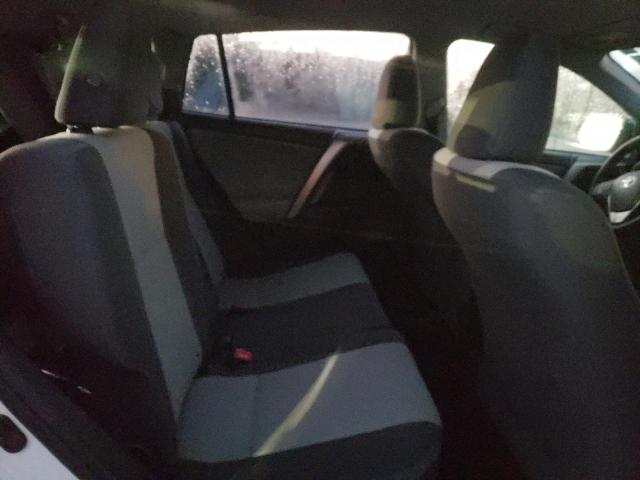 Photo 11 from auction – 2014 TOYOTA RAV4 LE with VIN JTMBFREV4ED081245