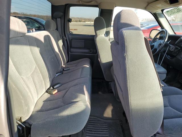 Photo 10 from auction – 2004 CHEVROLET SILVERADO with VIN 2GCEC19T541311613