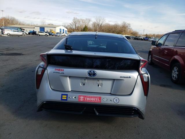 Photo 6 from auction – 2018 TOYOTA PRIUS with VIN JTDKARFU2J3550837