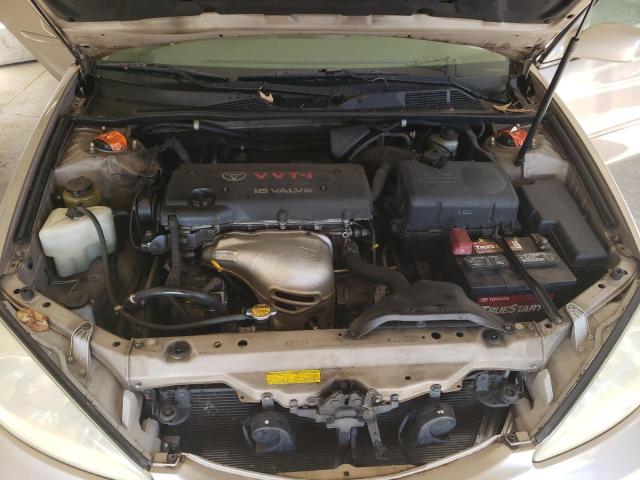 Photo 11 from auction – 2002 TOYOTA CAMRY LE with VIN 4T1BE32K42U042379