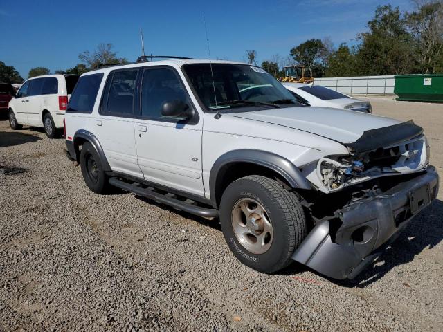 Photo 4 from auction – 2000 FORD EXPLORER X with VIN 1FMZU63E8YUB52257