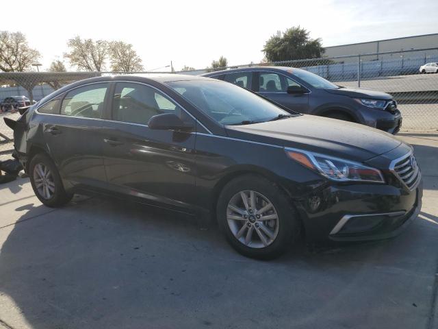 Photo 4 from auction – 2016 HYUNDAI SONATA SE with VIN 5NPE24AF8GH366442
