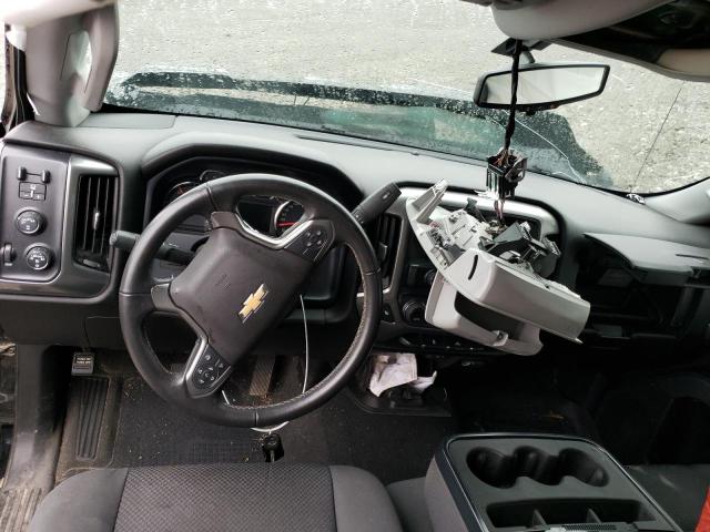 Photo 8 from auction – 2018 CHEVROLET SILVERADO with VIN 3GCUKREC0JG552971