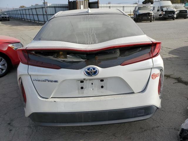 Photo 6 from auction – 2017 TOYOTA PRIUS PRIM with VIN JTDKARFP6H3004031