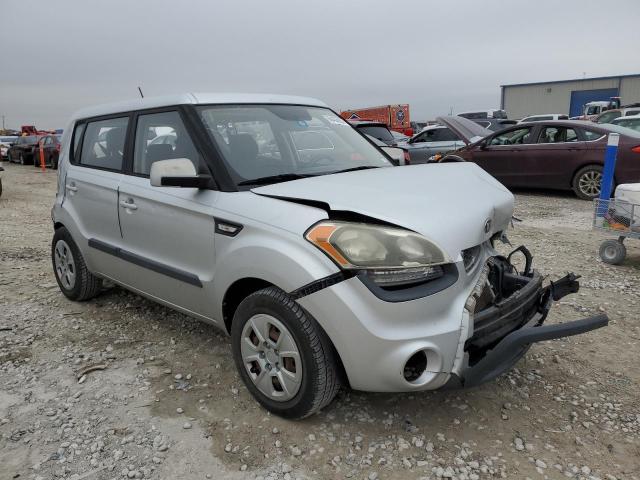 Photo 4 from auction – 2013 KIA SOUL with VIN KNDJT2A52D7495865