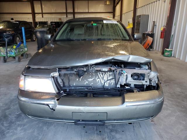 Photo 5 from auction – 2004 MERCURY GRAND MARQ with VIN 2MEFM74WX4X631771