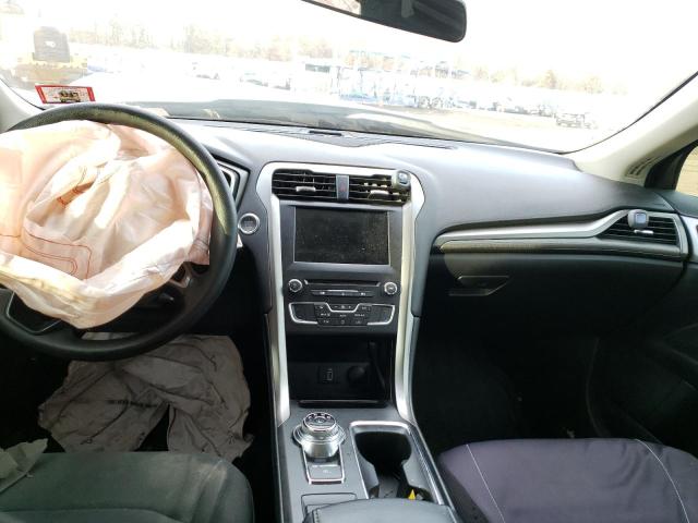 Photo 8 from auction – 2017 FORD FUSION SE with VIN 3FA6P0LU2HR158362