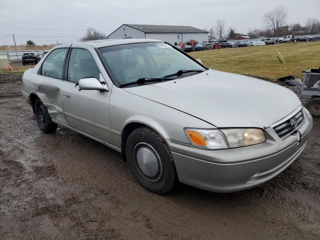 Photo 4 from auction – 2000 TOYOTA CAMRY with VIN 4T1BG28K8YU704677