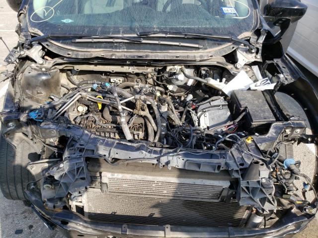 Photo 12 from auction – 2018 FORD ESCAPE SE with VIN 1FMCU0GD1JUA43469