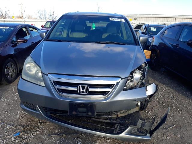 Photo 5 from auction – 2005 HONDA ODDESEY with VIN 5FNRL38615B049628
