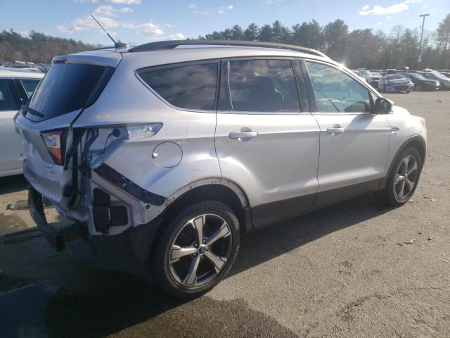 Photo 3 from auction – 2017 FORD ESCAPE SE with VIN 1FMCU9GD3HUC02958