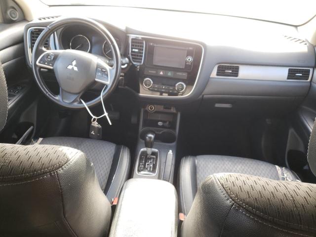 Photo 8 from auction – 2015 MITSUBISHI OUTLANDER with VIN JA4AD3A31FZ010845