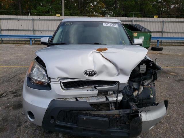 Photo 5 from auction – 2011 KIA SOUL + with VIN KNDJT2A29B7711794