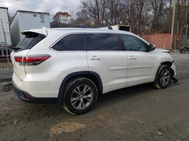 Photo 3 from auction – 2015 TOYOTA HIGHLANDER with VIN 5TDJKRFH8FS180687